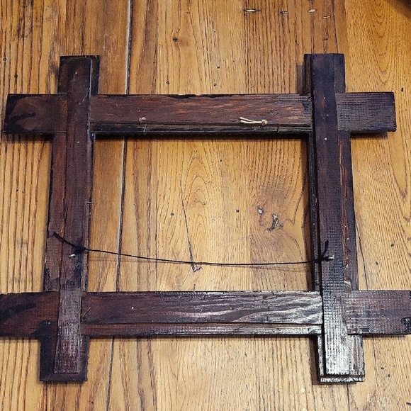 Tramp Art Wooden Frame - Picture 4 of 4